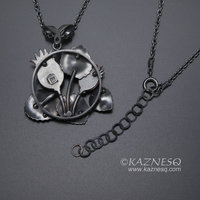 (C) KAZNESQ: Purple cranberry pendant necklace of Japanese Hido patina