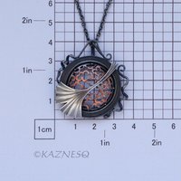 (C) KAZNESQ: Art Deco style Circle Frame and Openwork Ginkgo Pendant Necklace