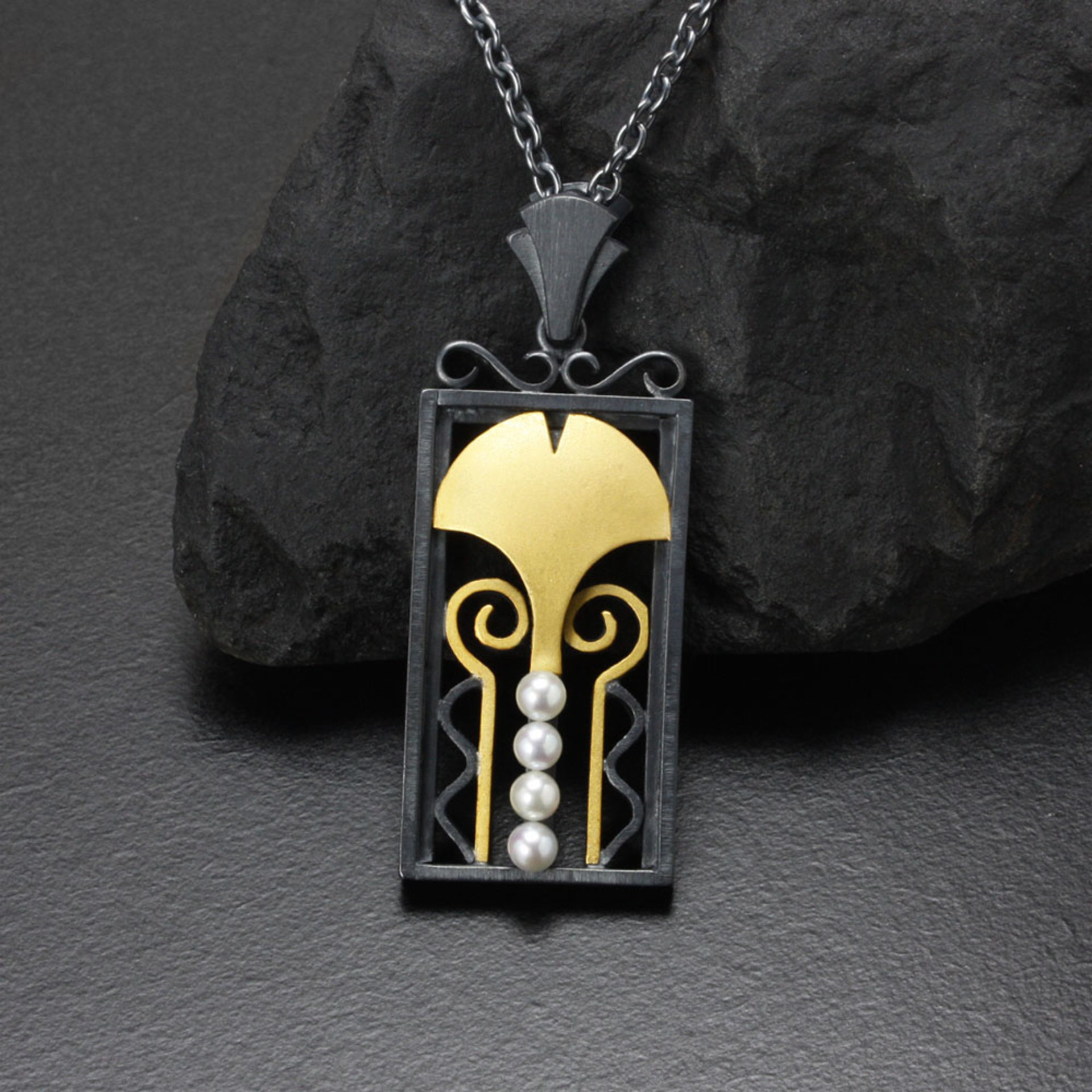 Art Deco style Keum Boo ginkgo necklace with akoya pearls