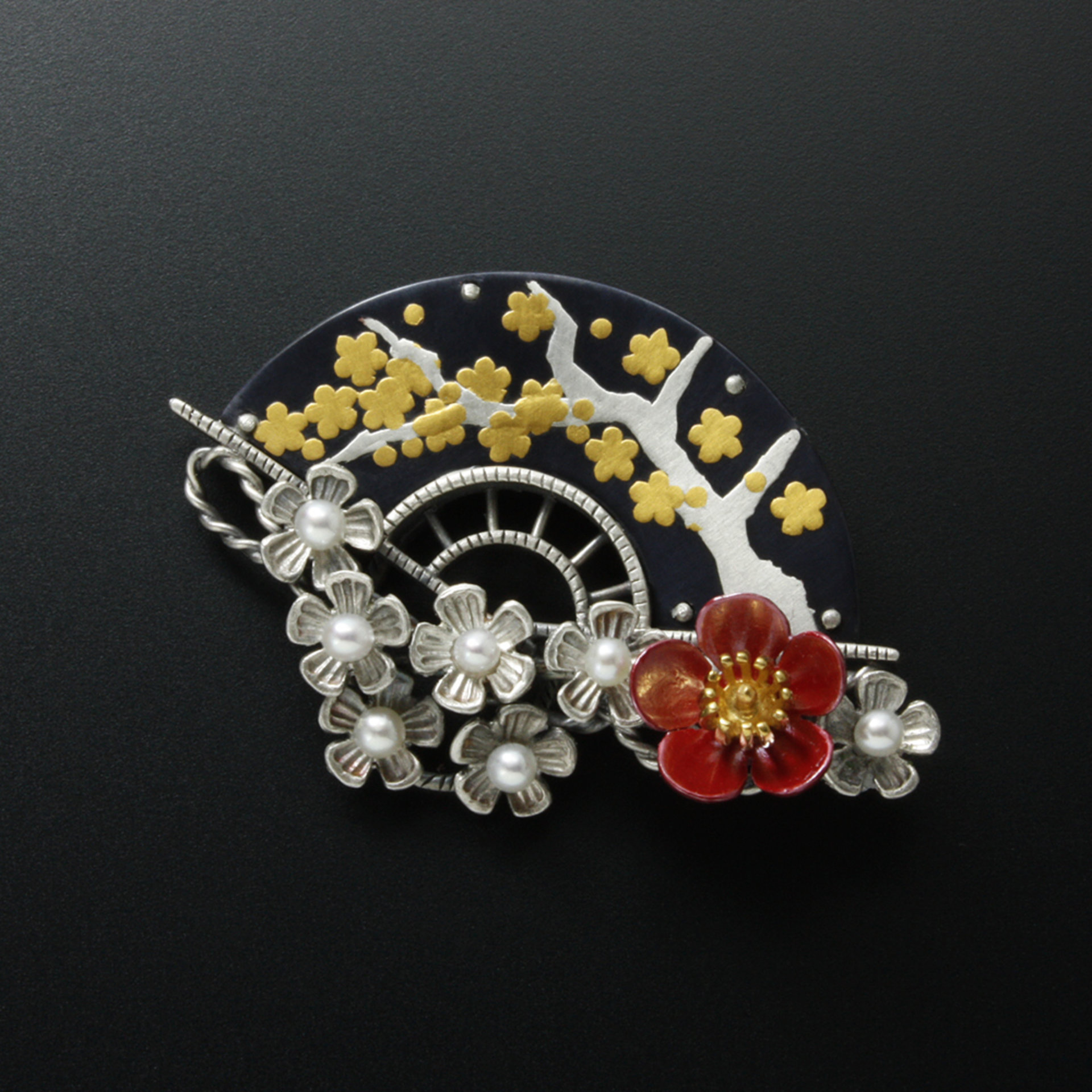 Shakudo and silver plum blossoms brooch of Keum Boo and Japanese patina