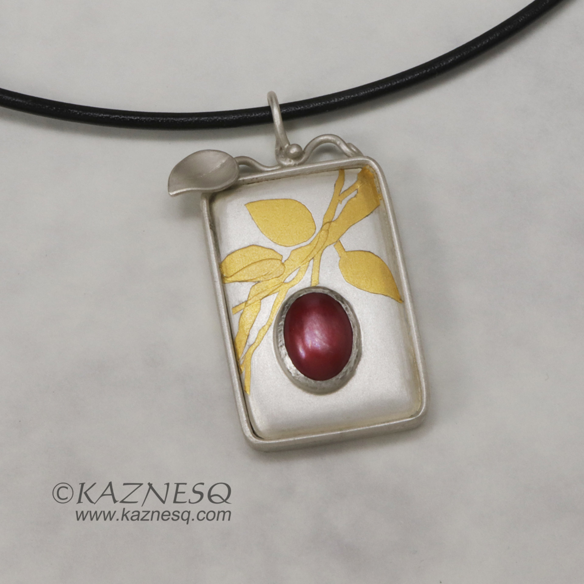 (C) KAZNESQ: Japanese red patina Hido and Keum Boo pendant of akebi