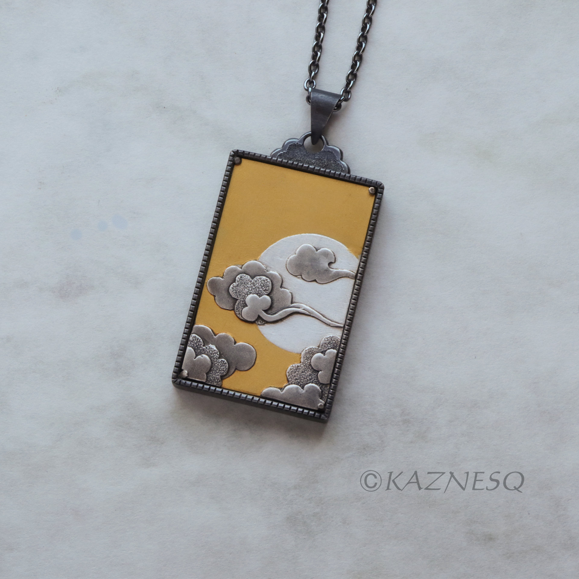 (C) KAZNESQ: Asian clouds and the sun motif gold and silver Keum Boo necklace