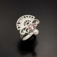 Sold: Pink tourmaline and cultured pearl ring of fan motif