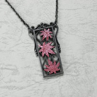 3 red autumn leaf pendant necklace of Hido and oxidized silver