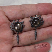 (C) KAZNESQ: Black moonstone oxidized silver goth taste earrings