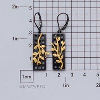 Twig motif Black and Gold tone rectangle lattice asymmetrical Silver Earrings