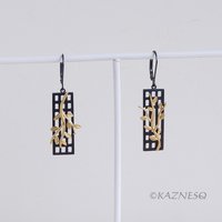 Twig motif Black and Gold tone rectangle lattice asymmetrical Silver Earrings