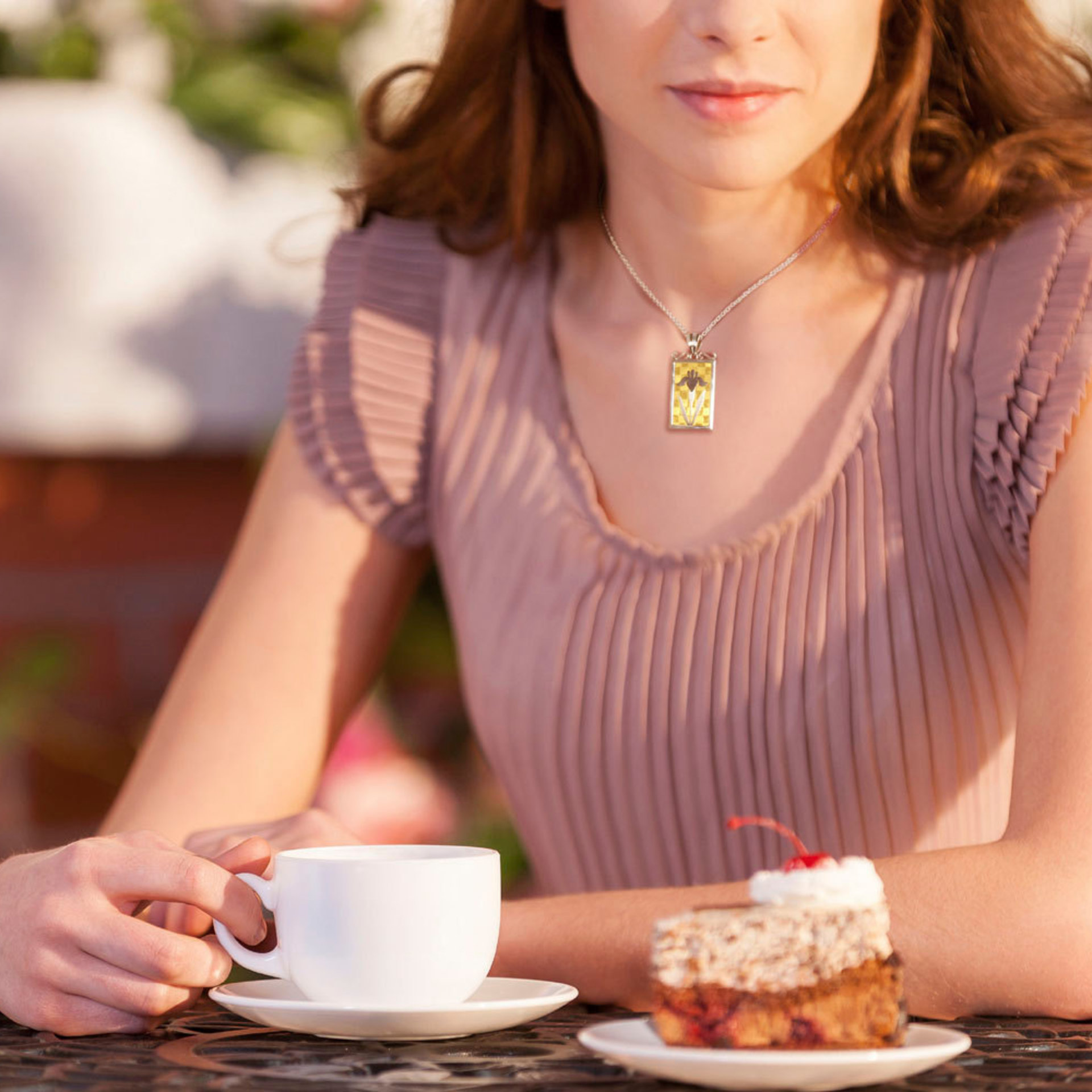 SOLD: Iris Keum Boo pendant of Shakudo on gold