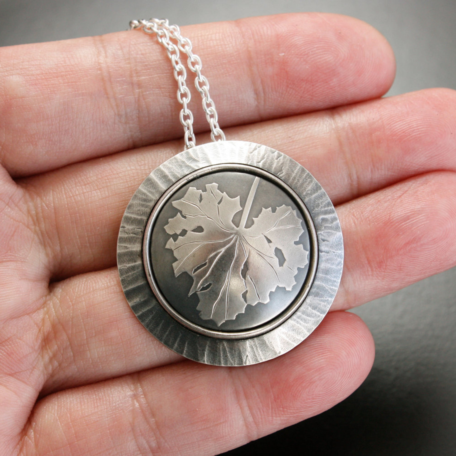 SOLD: Leaf motif silver Keum Boo round pendant