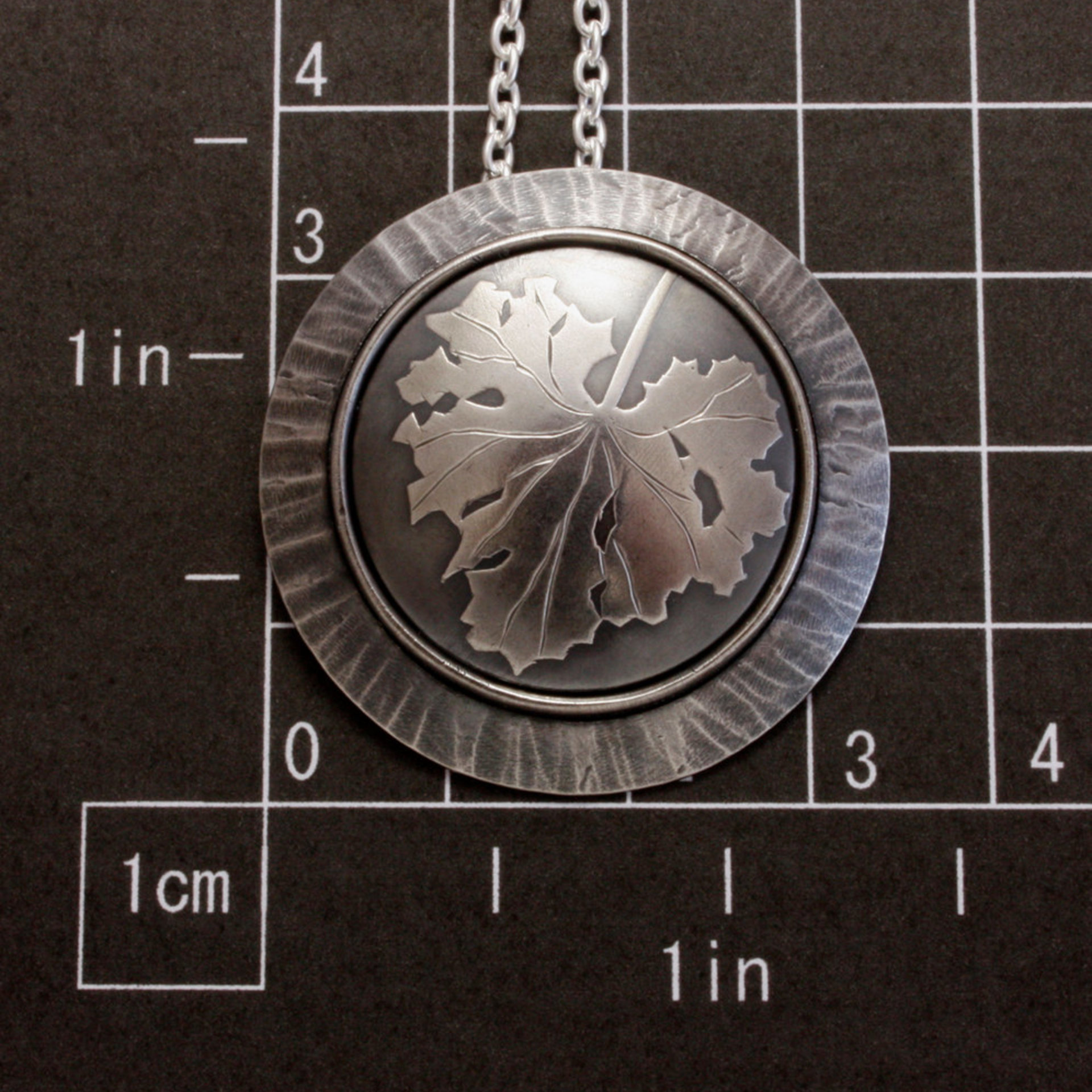 SOLD: Leaf motif silver Keum Boo round pendant