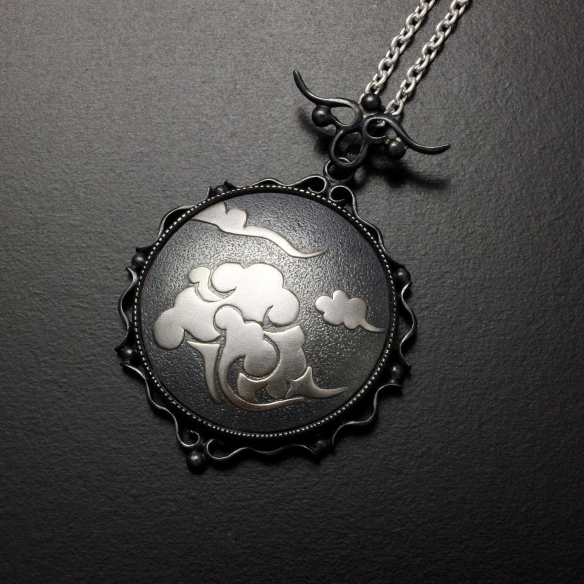 Sold: Cloud pattern Keum Boo round silver pendant