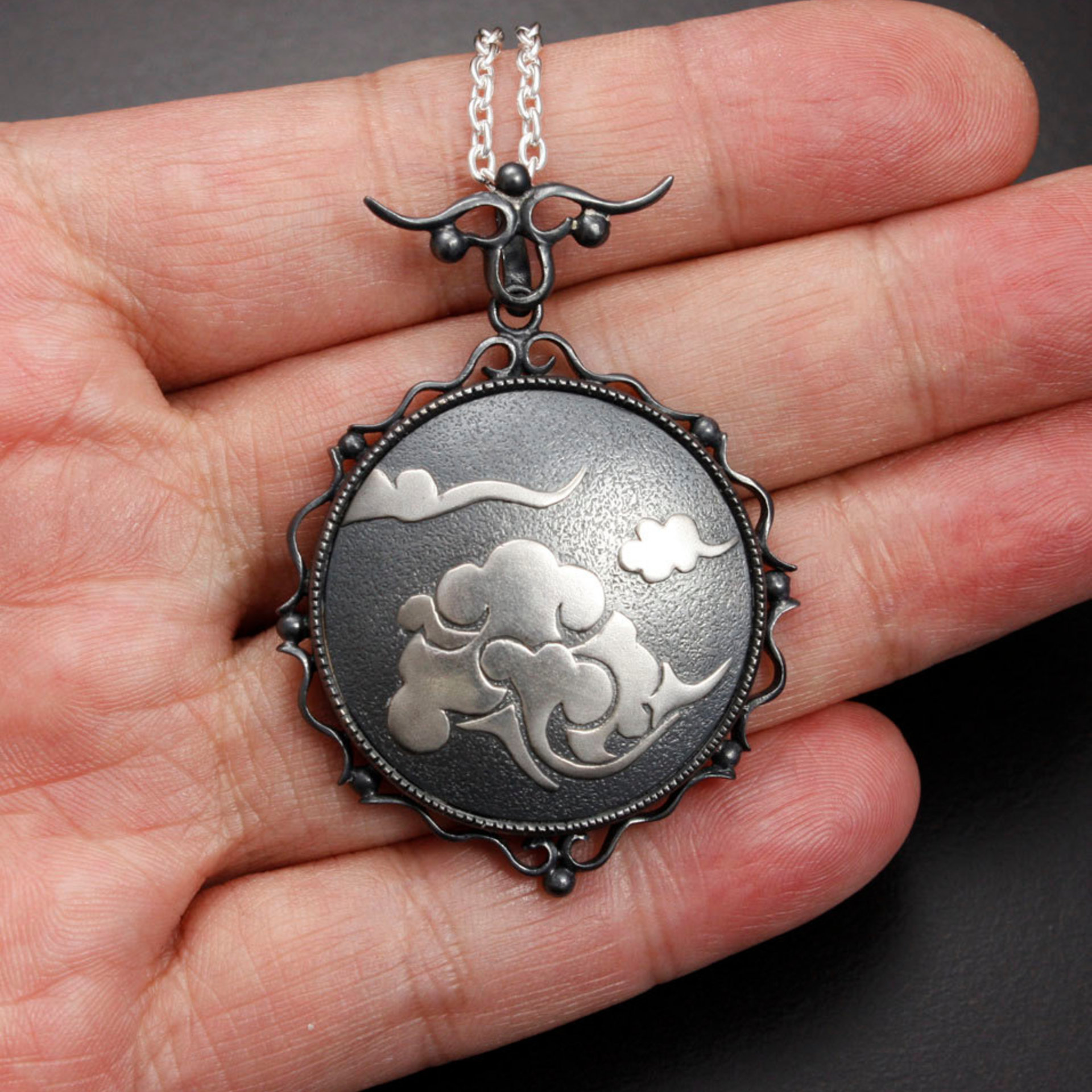 Sold: Cloud pattern Keum Boo round silver pendant