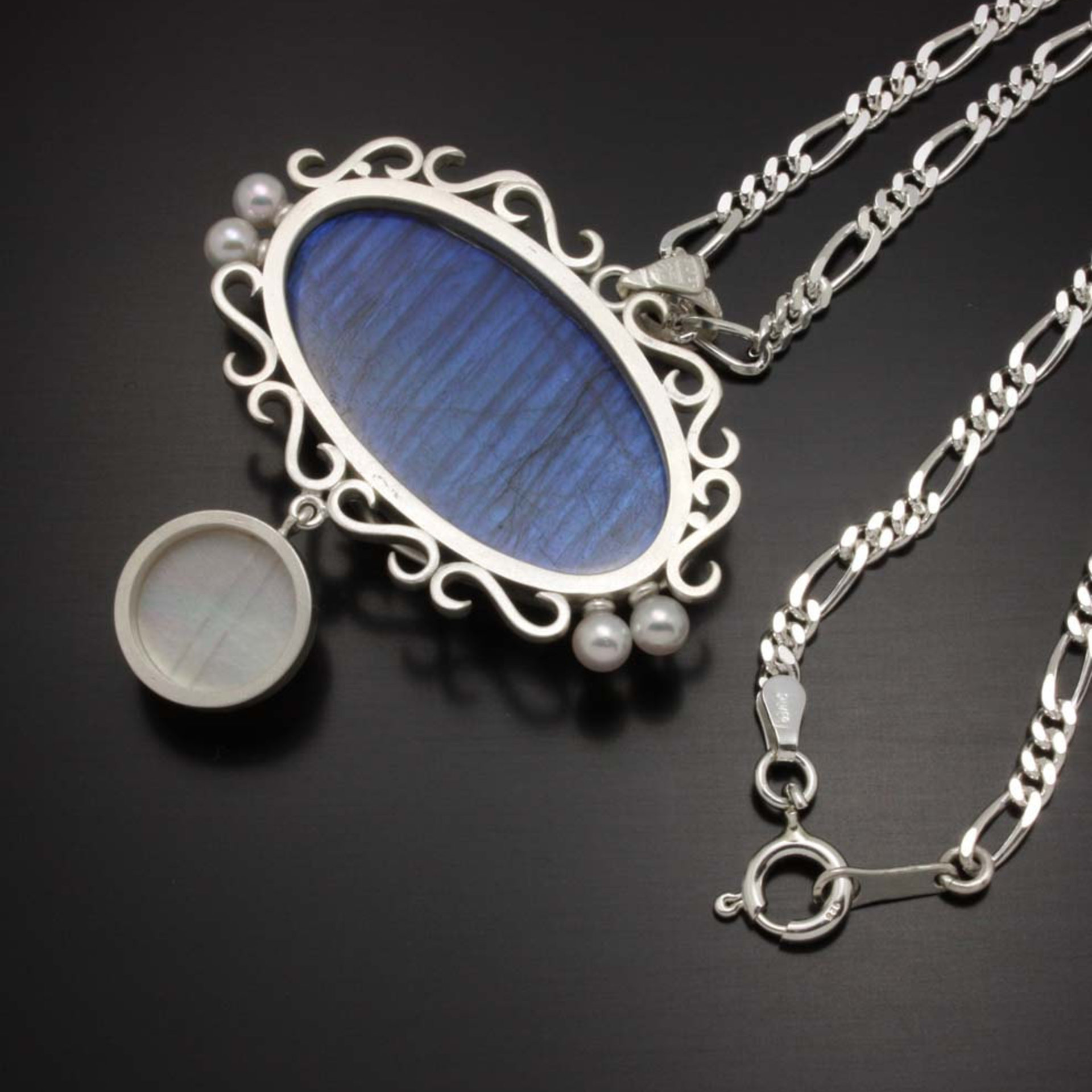 SOLD: Blue Labradorite and pearl pendant by KAZNESQ