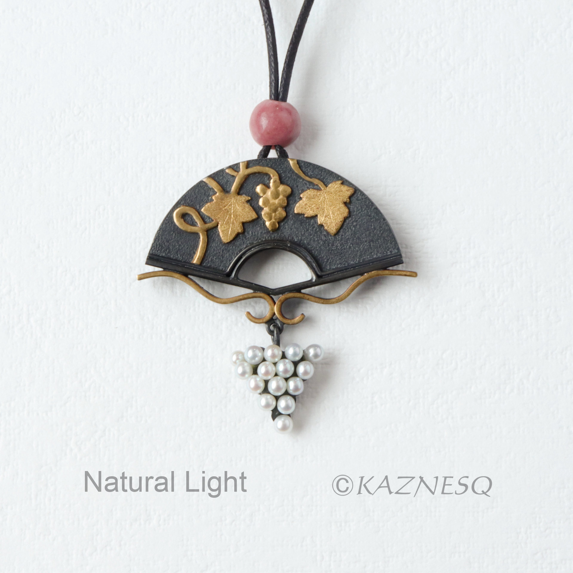 (C) KAZNESQ: Japanese art Keum Boo fan grape necklace