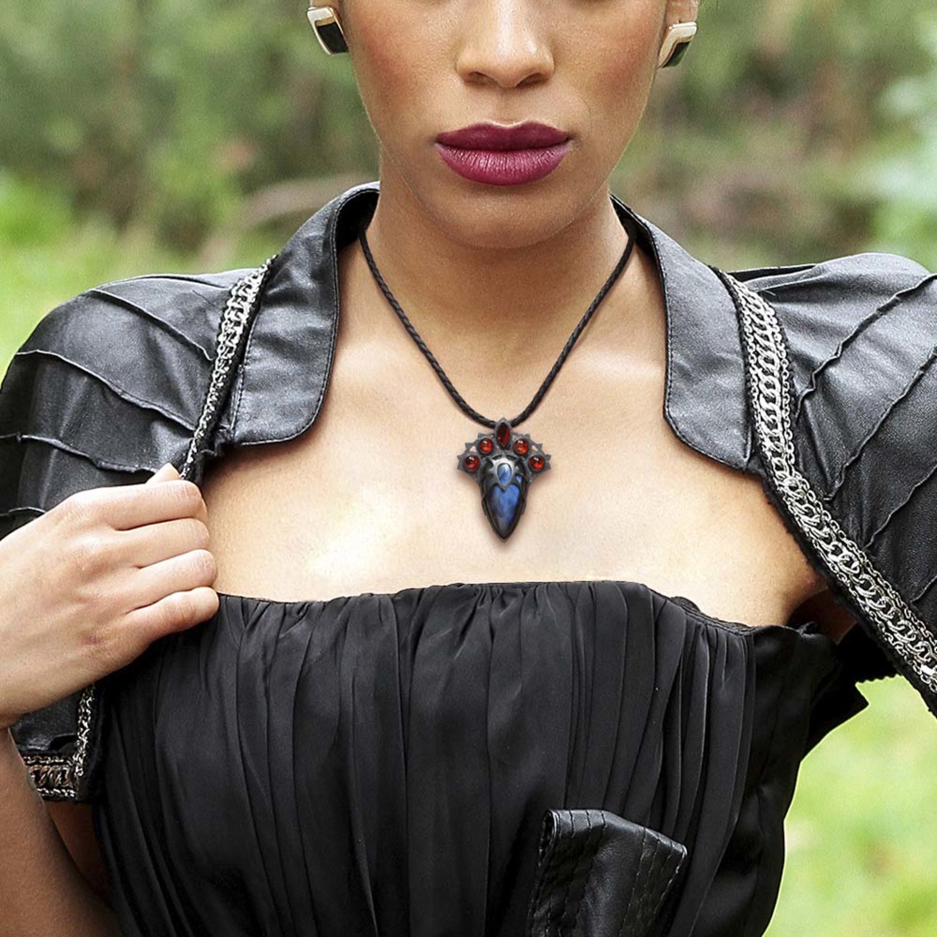 SOLD: Labradorite and garnets goth pendant II