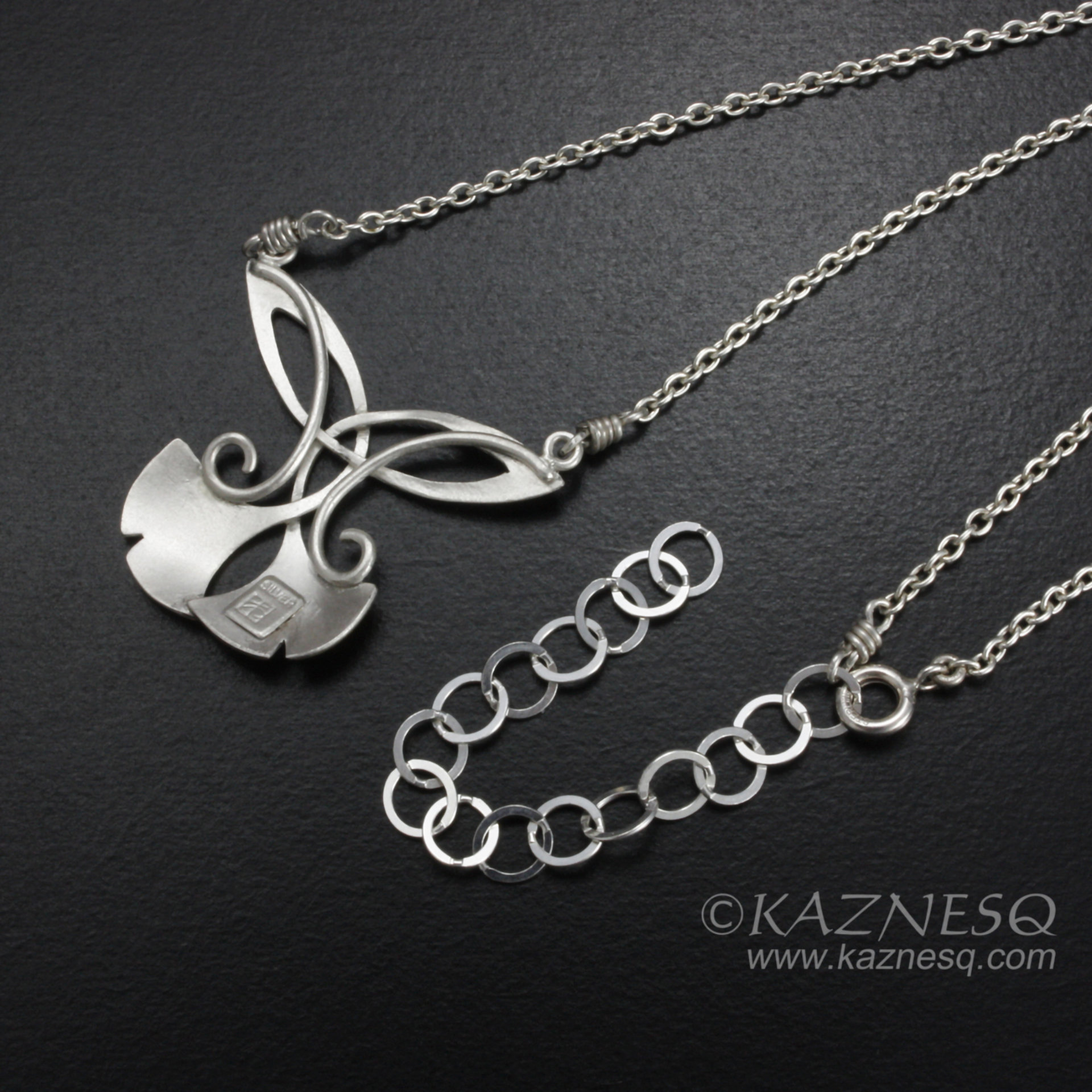 (C) KAZNESQ: Art Nouveau style gold Keum Boo ginkgo silver necklace