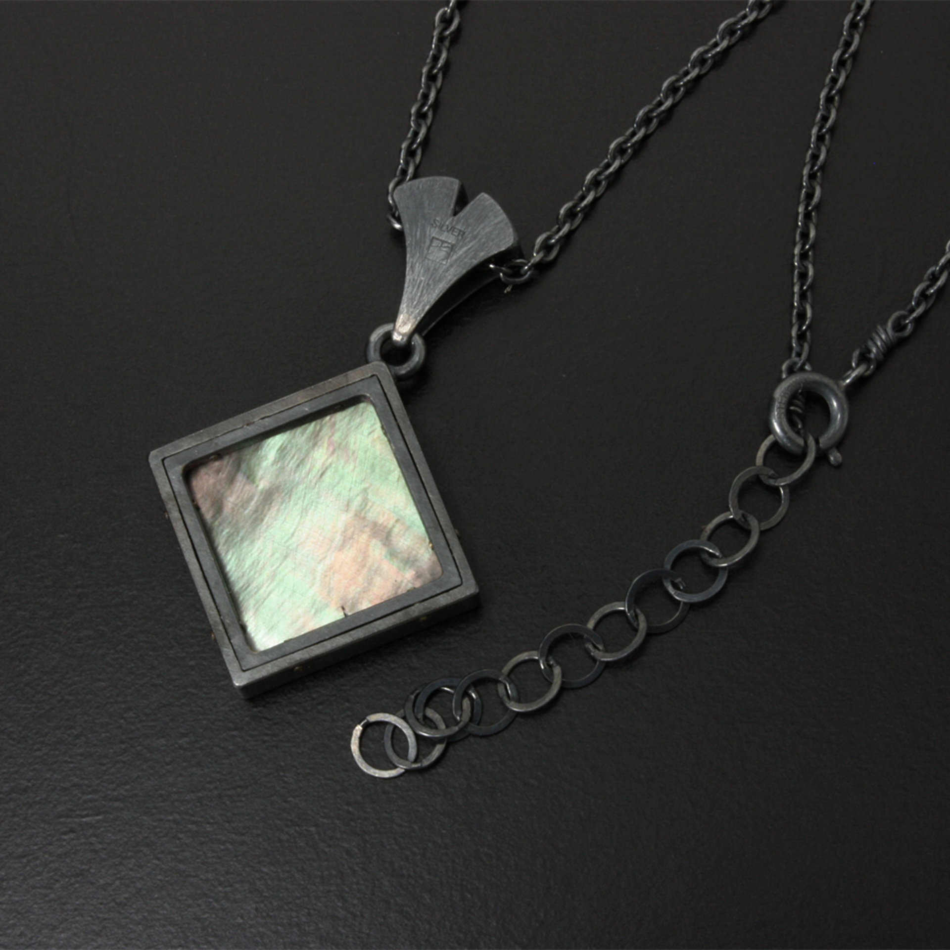 Ginkgo Keum Boo oxidized silver pendant necklace