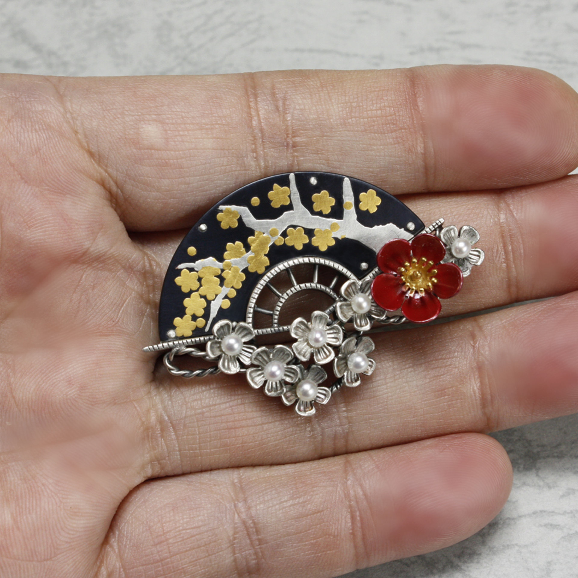 Shakudo and silver plum blossoms brooch of Keum Boo and Japanese patina