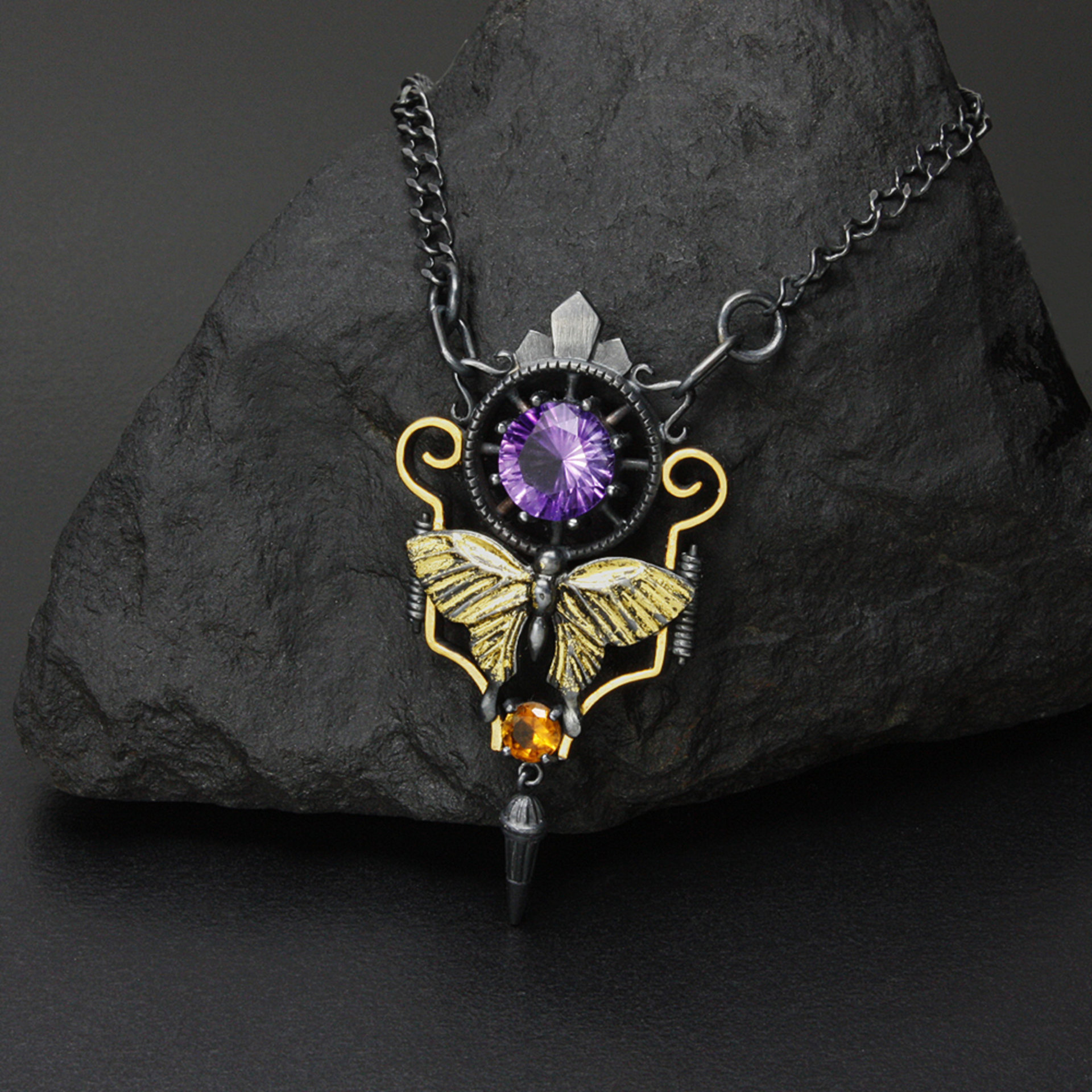 Art deco style necklace with a round amethyst and Keum Boo scrolls
