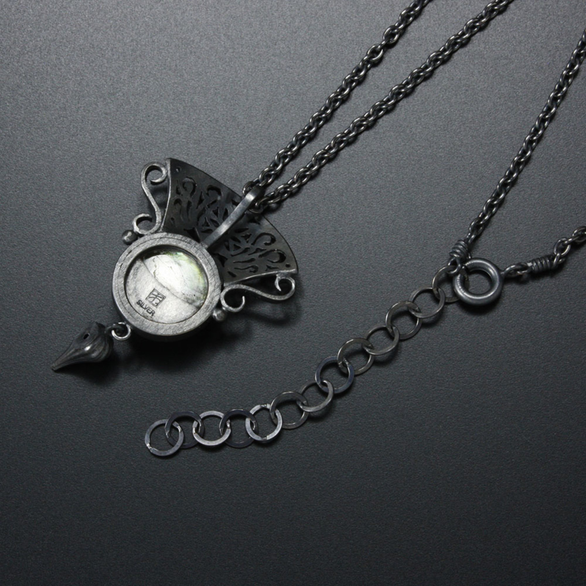 Green labradorite goth pendant necklace