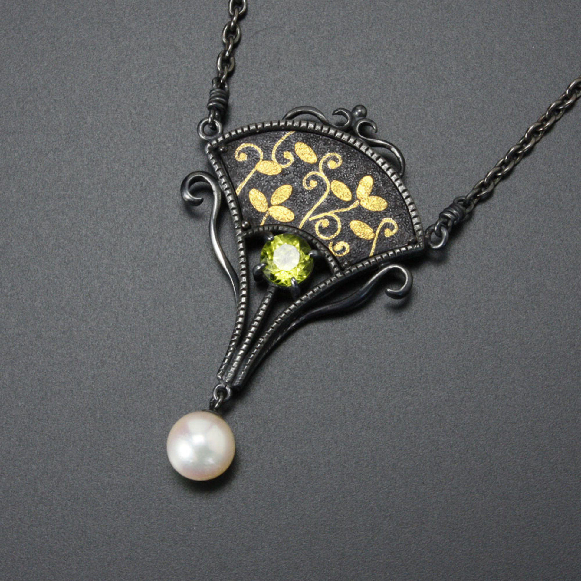 Gold inlay and Keum Boo necklace with Shakudo patinaed by Iroage