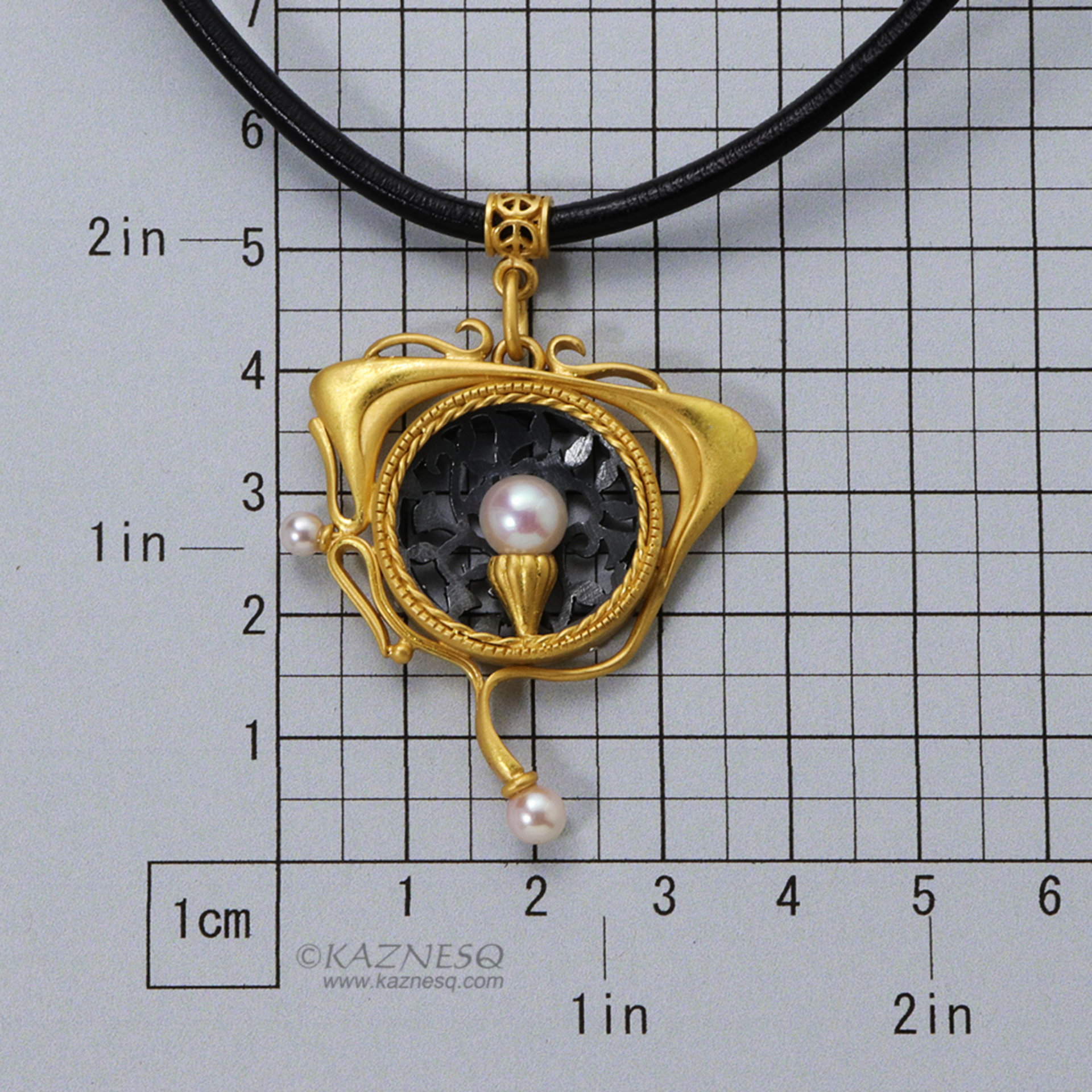 Art Nouveau style openwork akoya pearl pendant necklace