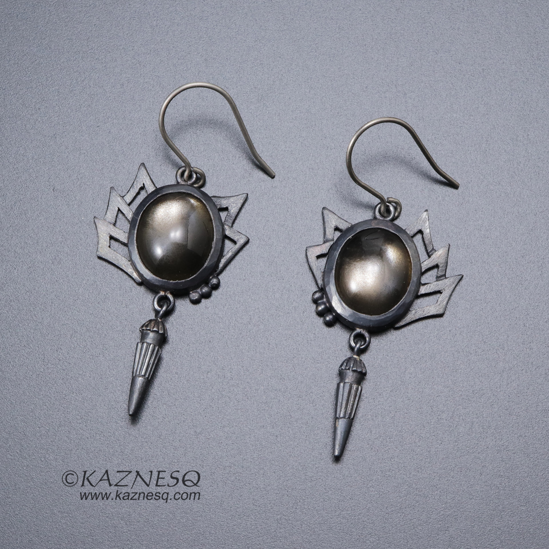 (C) KAZNESQ: Black moonstone oxidized silver goth taste earrings