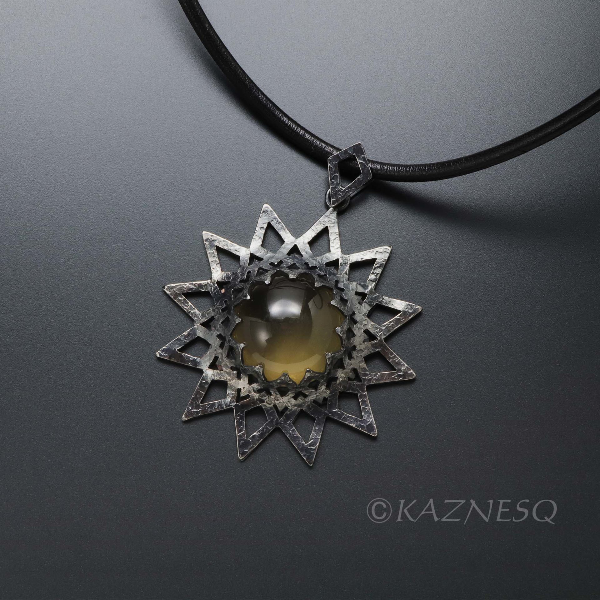 (C) KAZNESQ: Brown quartz oxidized silver star shape openwork goth pendant