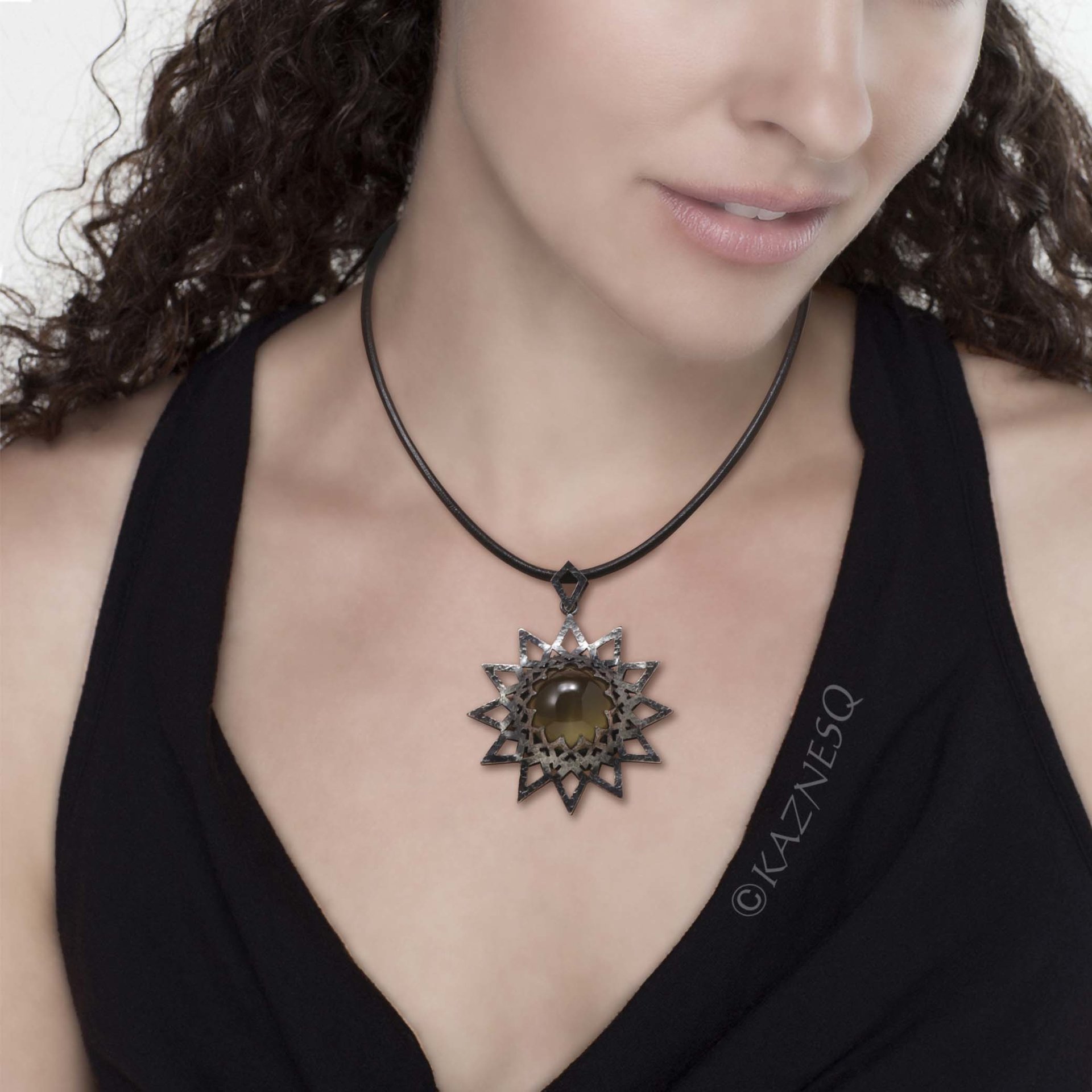 (C) KAZNESQ: Brown quartz oxidized silver star shape openwork goth pendant