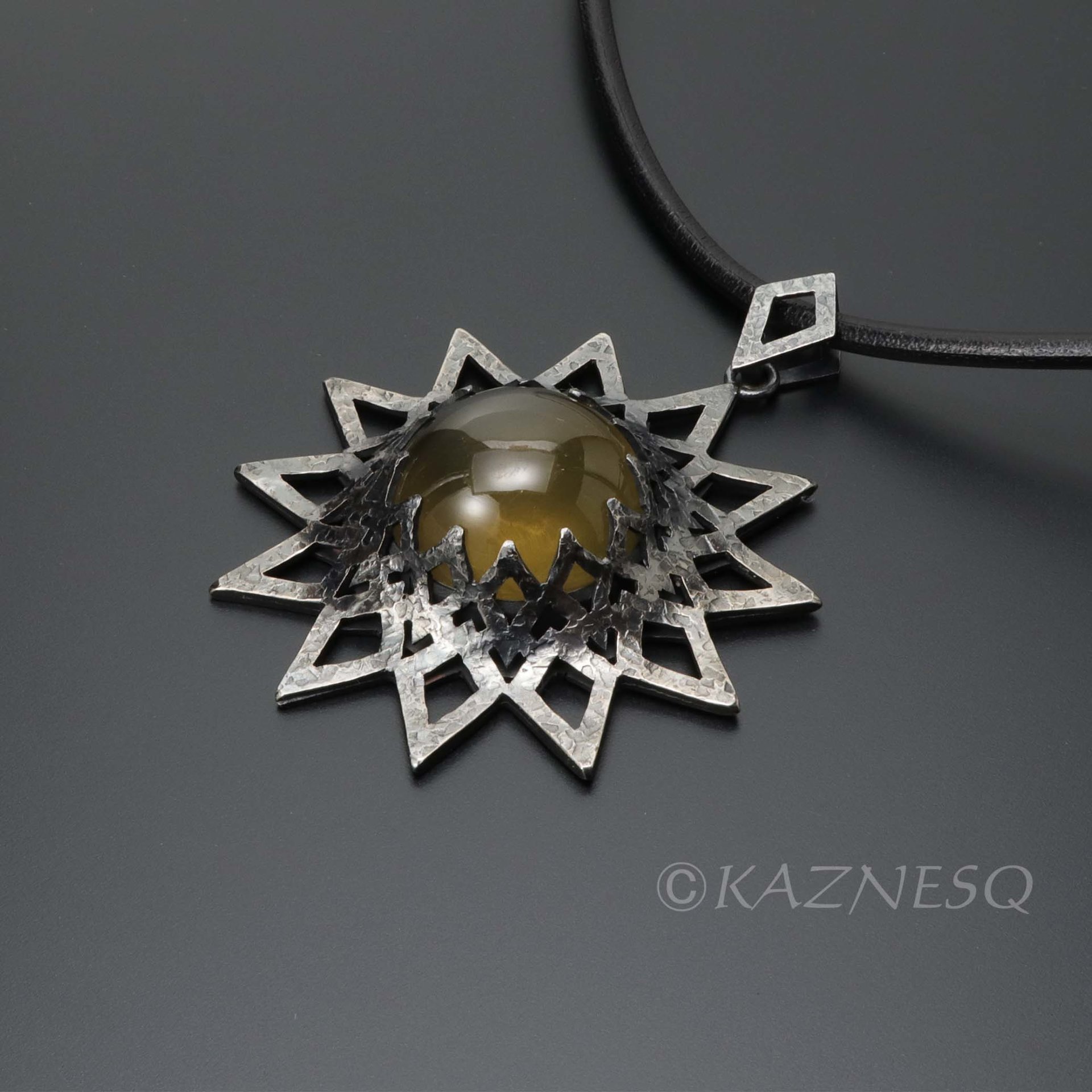 (C) KAZNESQ: Brown quartz oxidized silver star shape openwork goth pendant