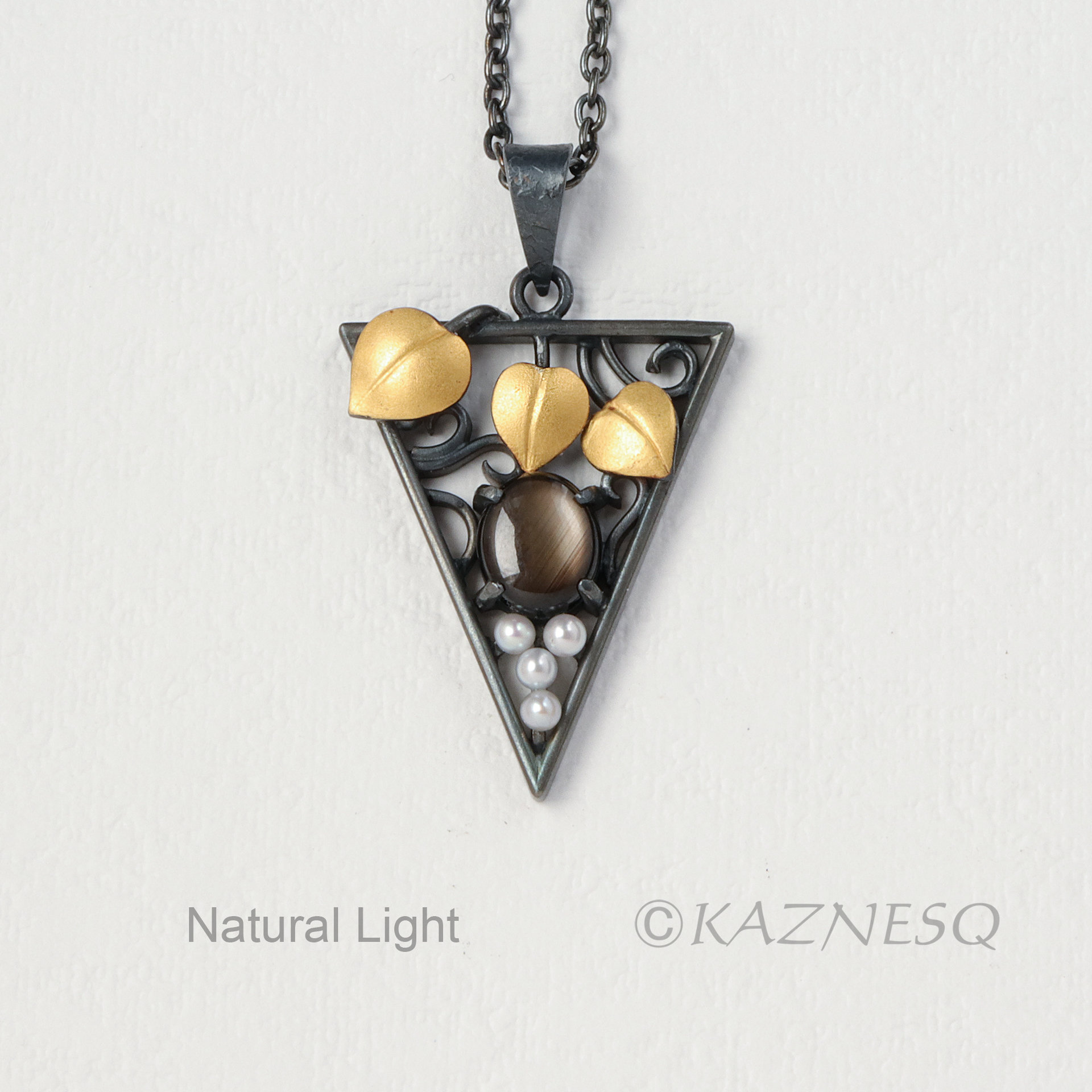 (C) KAZNESQ: Keum Boo star sapphire Art Noiveau necklace