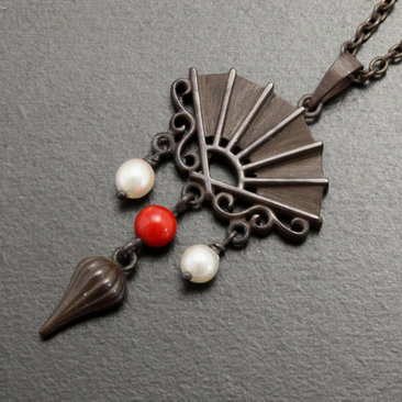 SALE: Fan pendant of Japanese patina with pearls and a coral