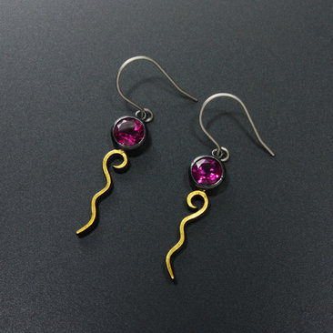 Rhodolite garnet earrings, silver earrings, oxidized silver earrings, Keum Boo e