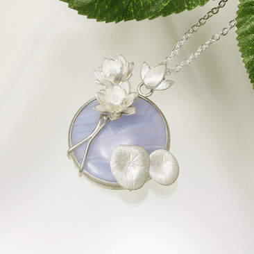 Lace agate lotus silver pendant necklace