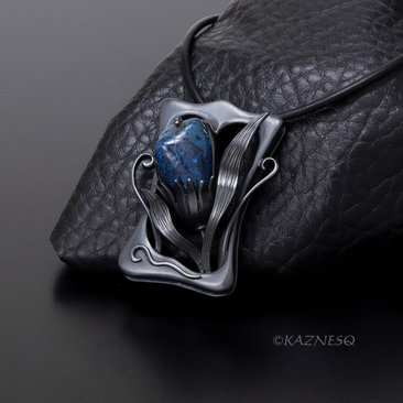 Art Nouveau style Shattuckite Oxidized Silver Floral Pendant Necklace 